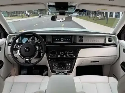 Rolls-Royce Phantom
