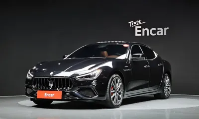 Maserati Ghibli