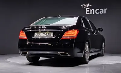 Hyundai Equus