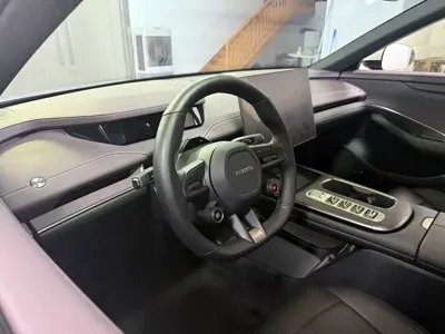 Xiaomi SU7
