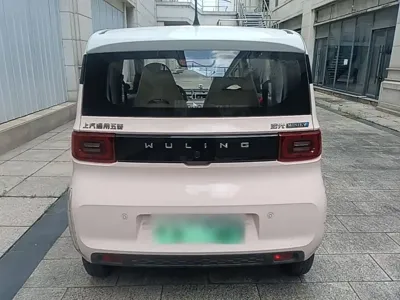 Wuling MINIEV