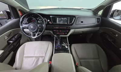 Kia Canival