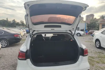 Roewe ei5