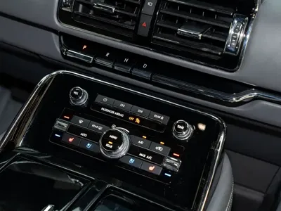Lincoln Navigator