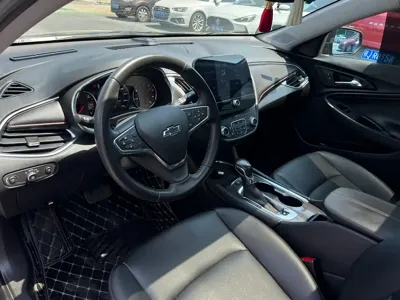 Chevrolet Malibu XL