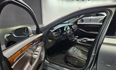 Genesis EQ900