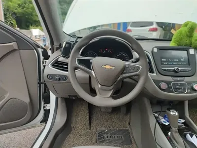 Chevrolet Malibu XL
