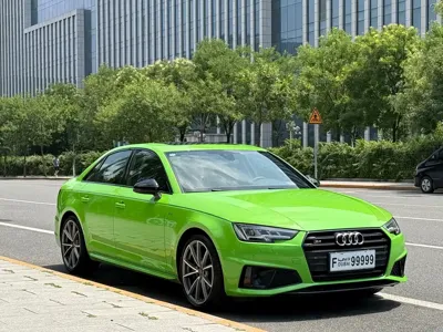 Audi S4