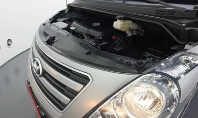 Hyundai Starex