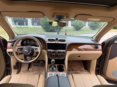 Bentley Bentayga PHEV