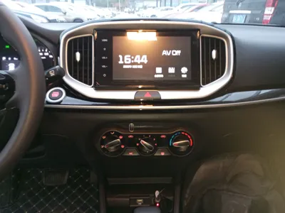 Kia kx1 Stonic