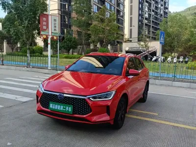 BYD e2