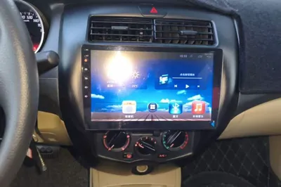 Nissan Livina