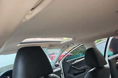Volkswagen Sagitar