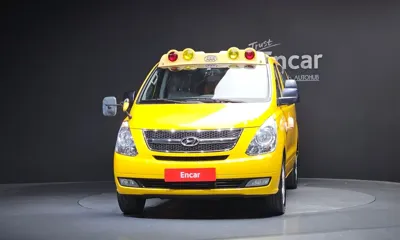 Hyundai Starex