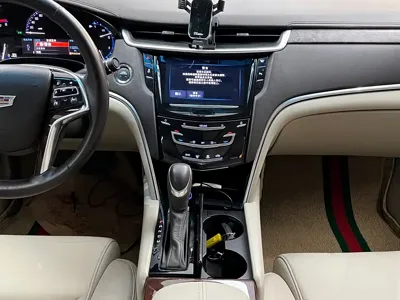 Cadillac XTS