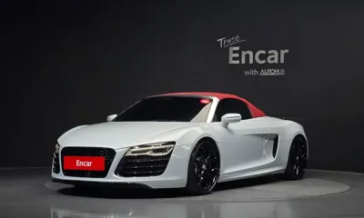 Audi R8