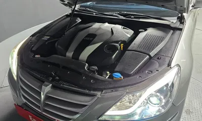 Hyundai Genesis