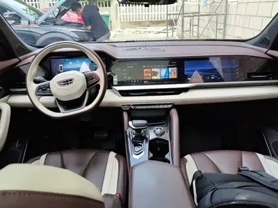 Geely Xingyue L