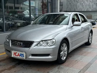 Toyota Reiz