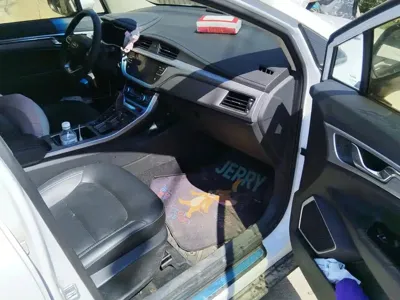 Geely Emgrand GS