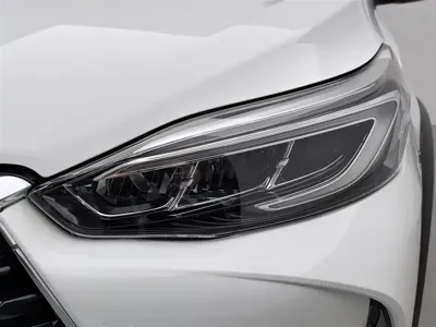Toyota Yaris L