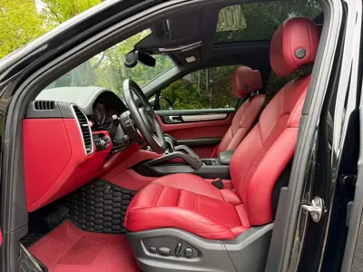 Porsche Cayenne Hybrid