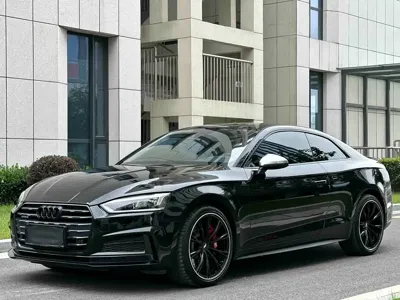 Audi A5 (Import)
