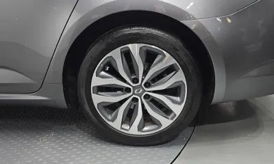 Renault-KoreaSamsung SM6