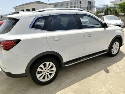 Roewe RX5