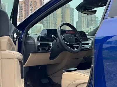 Cadillac Lyriq