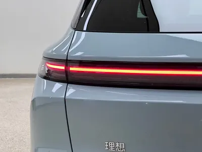 Li Auto Li L6