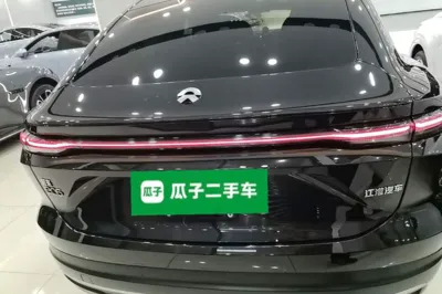 Nio EC6