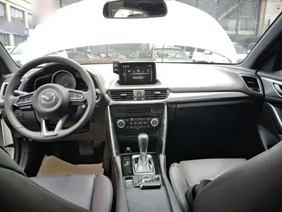 Mazda CX-4
