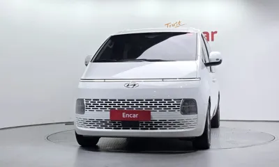 Hyundai Staria