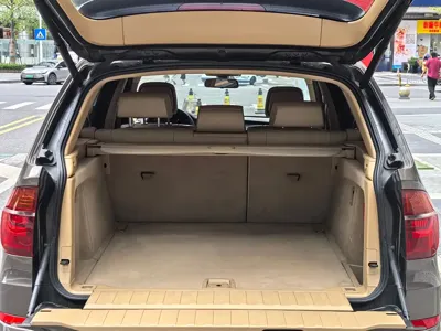 BMW X5 (Import)