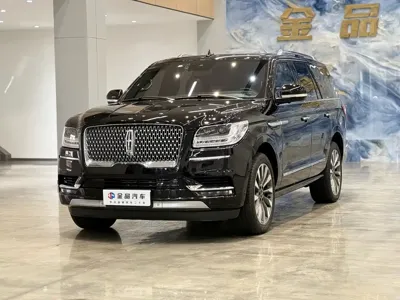 Lincoln Navigator