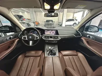 BMW X5 (Import)