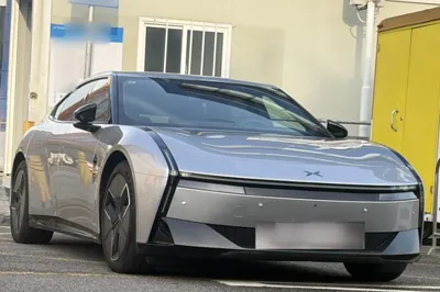 Xpeng P7