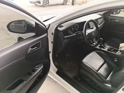 Hyundai Mistra