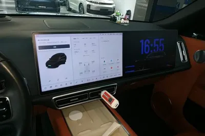 Li Auto L8
