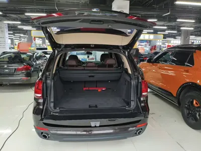 BMW X5 (Import)