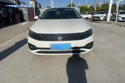 Volkswagen Lamando