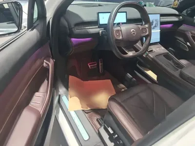 Nio EC7