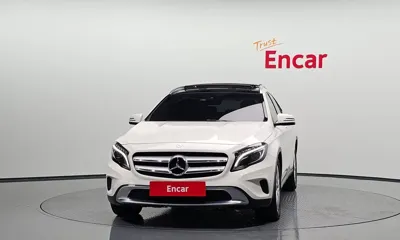 Mercedes-Benz GLA-Class