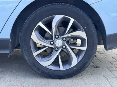Buick Velite 6