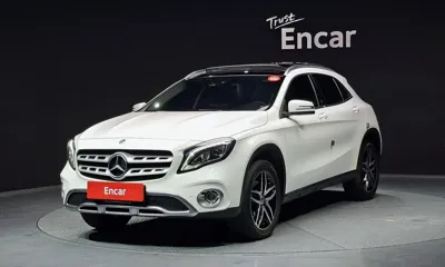 Mercedes-Benz GLA-Class