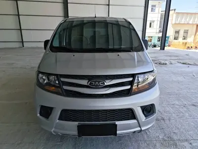 JAC Refine Refine M3