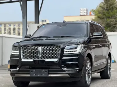 Lincoln Navigator