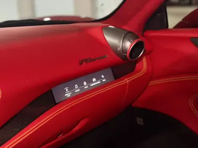 Ferrari F8